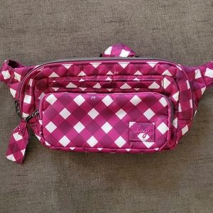 Lug Hitch in Gingham Berry